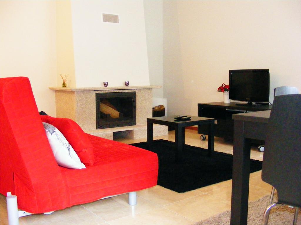 Midway To Geres And Braga Apartment Amares Luaran gambar